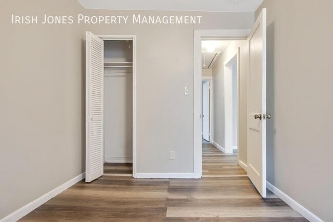 Building Photo - 94 Edson-Apt. 5 - rear cottage