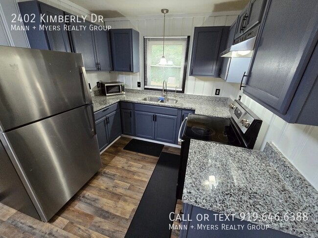 Building Photo - 2402 Kimberly Dr