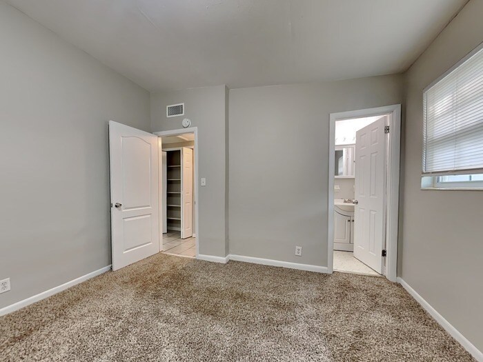 Building Photo - 11514 Soforenko Dr