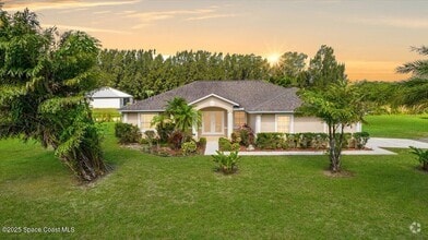 Building Photo - 285 Pine Island Rd