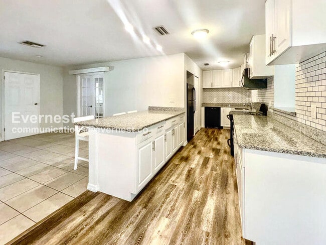 Building Photo - 3872 Buckeye Cir