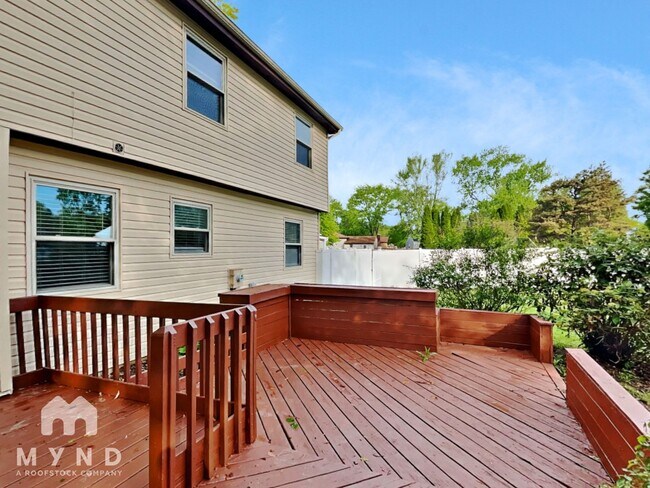 Building Photo - 6576 Canby Pl