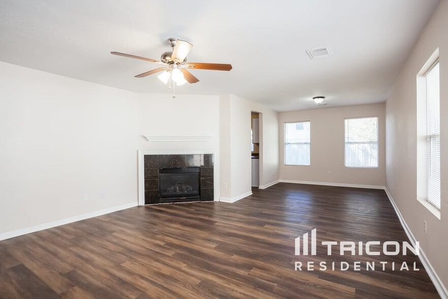 Building Photo - 15019 Easingwold Dr