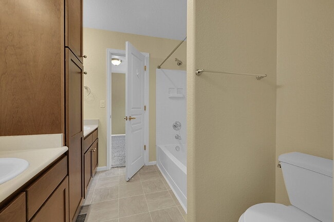 Building Photo - $2,595.00 - 3 Bed, 2.5 Bath Single Family ...