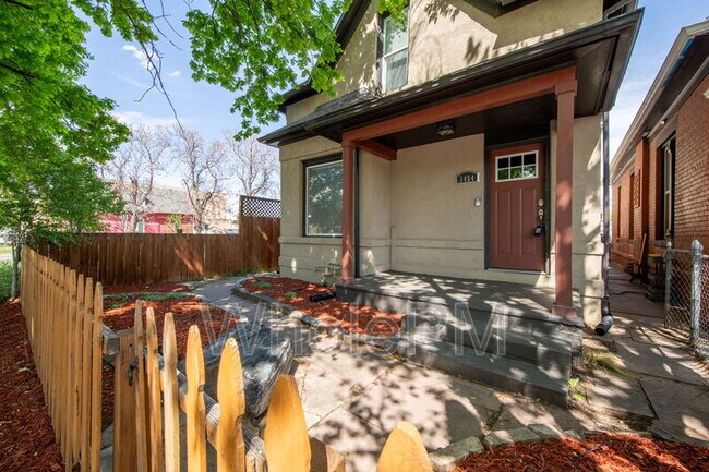 Primary Photo - 3454 Lafayette St
