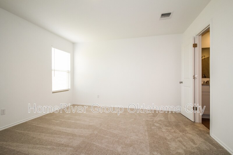 Building Photo - 3740 Palmetto Blf Dr