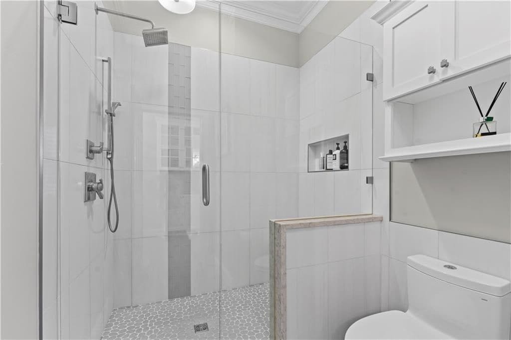 Building Photo - 102 N Cove Dr