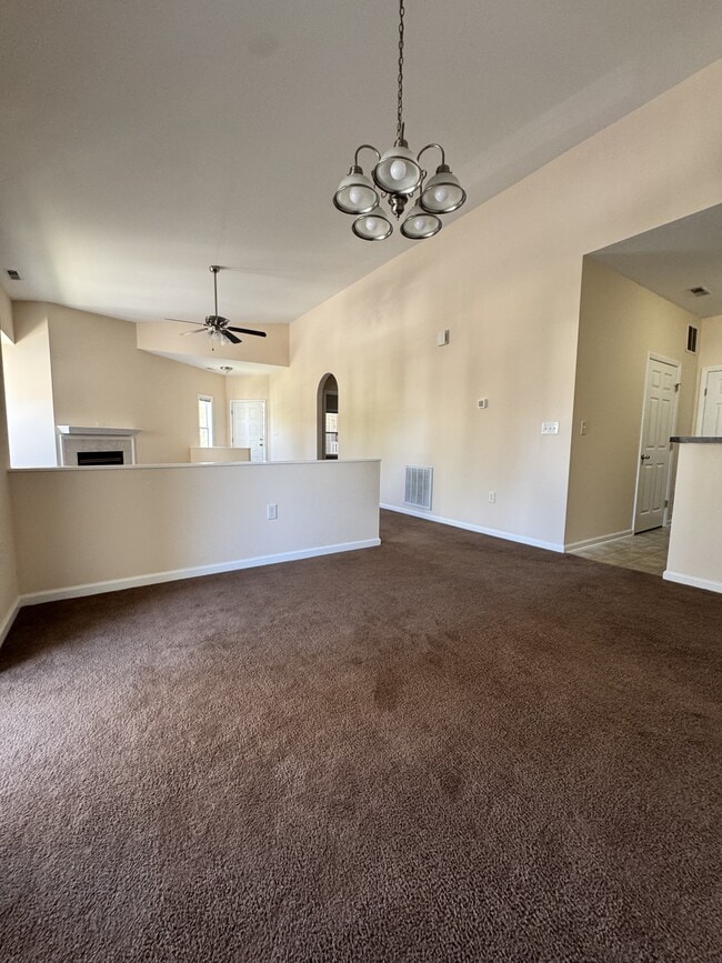 Building Photo - 1109 Turtle Creek Rd