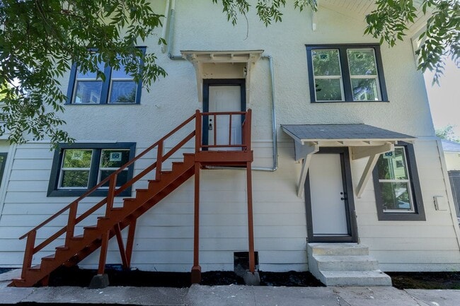 Building Photo - 1702 Ethel Ave