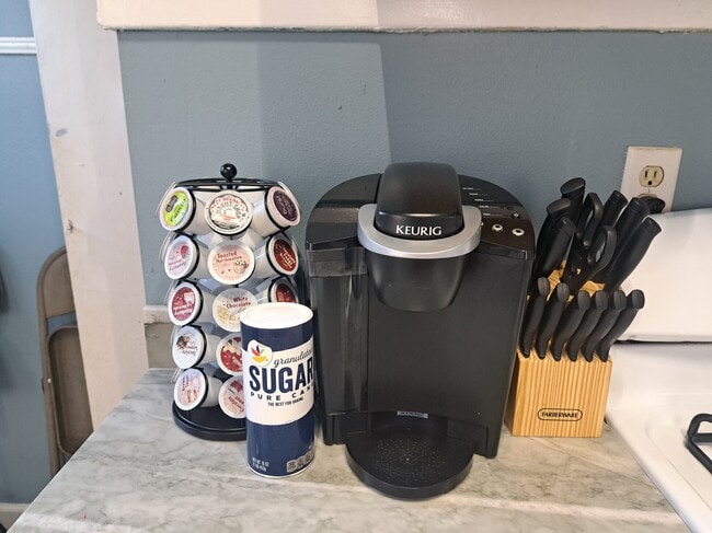 Building Photo - 4108 N Robertson St