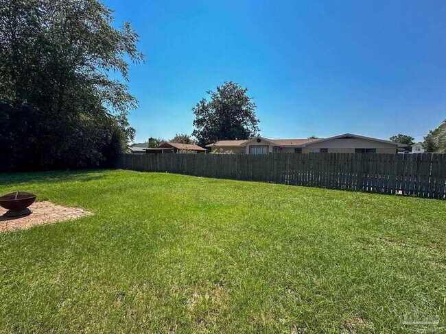 Building Photo - 279 Airport Blvd