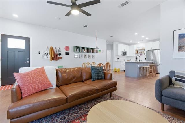 Building Photo - 2410 Catherine St