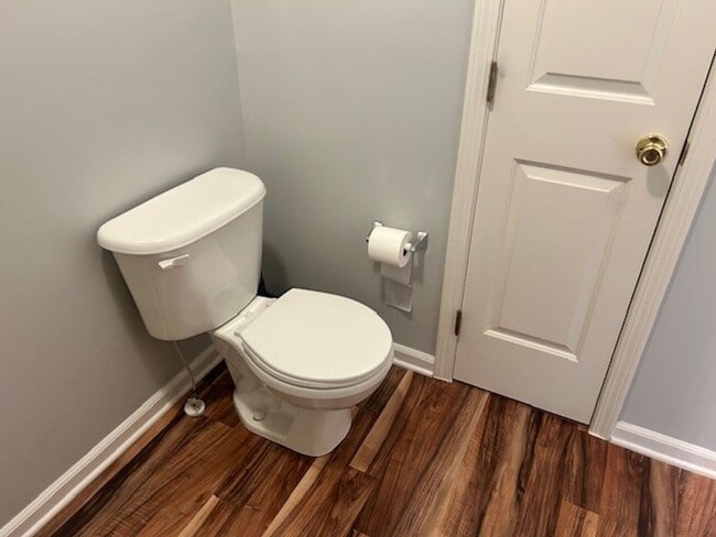 Building Photo - Townhome in Matthews