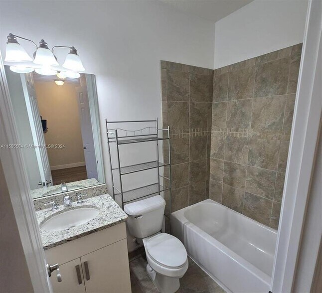 Building Photo - 6959 Long Pine Cir