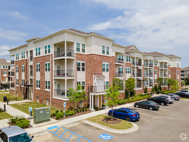 Building Photo - The Lofts