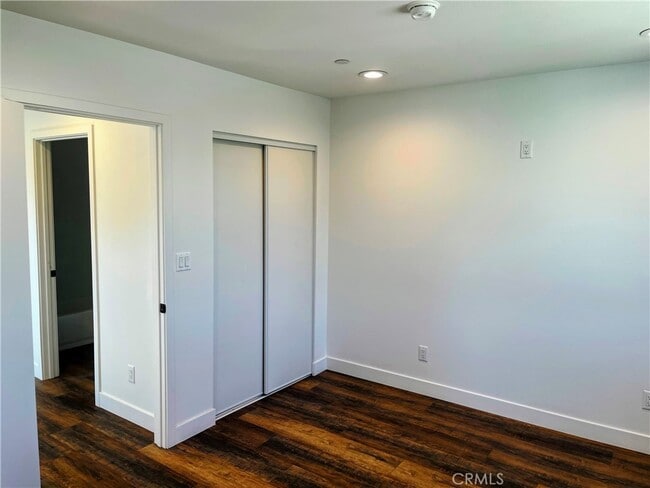 Building Photo - 1809 S Gramercy Pl