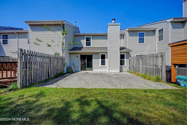 Building Photo - 44 Mariners Cove