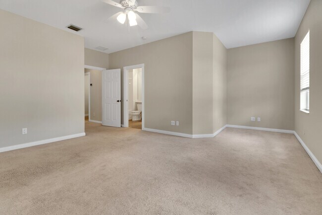 Building Photo - 15068 Blue Marlin Terrace