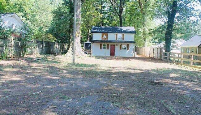 Building Photo - 275 Milling Rd