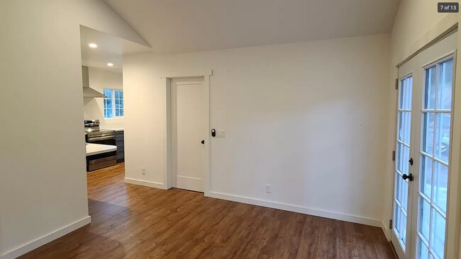 living room into kitchen - 1501 Old Topanga Canyon Rd