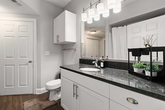 Building Photo - 590 James Maxwell Rd