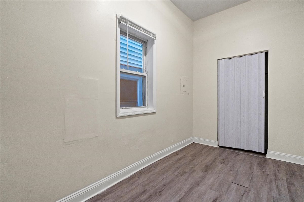 Building Photo - 4841 S Loomis Blvd