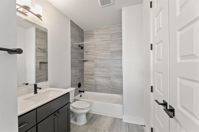 Building Photo - 4021 Manifest Ln