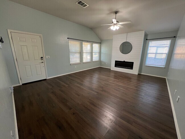 Building Photo - ?Cozy Home in Norman ?