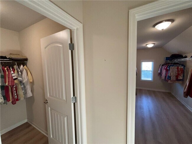 Building Photo - 7590 Bromyard Terrace