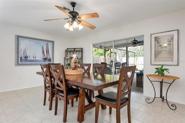 Building Photo - 6552 Waterford Cir