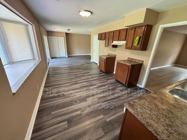Building Photo - 440 Mc Creary Ct