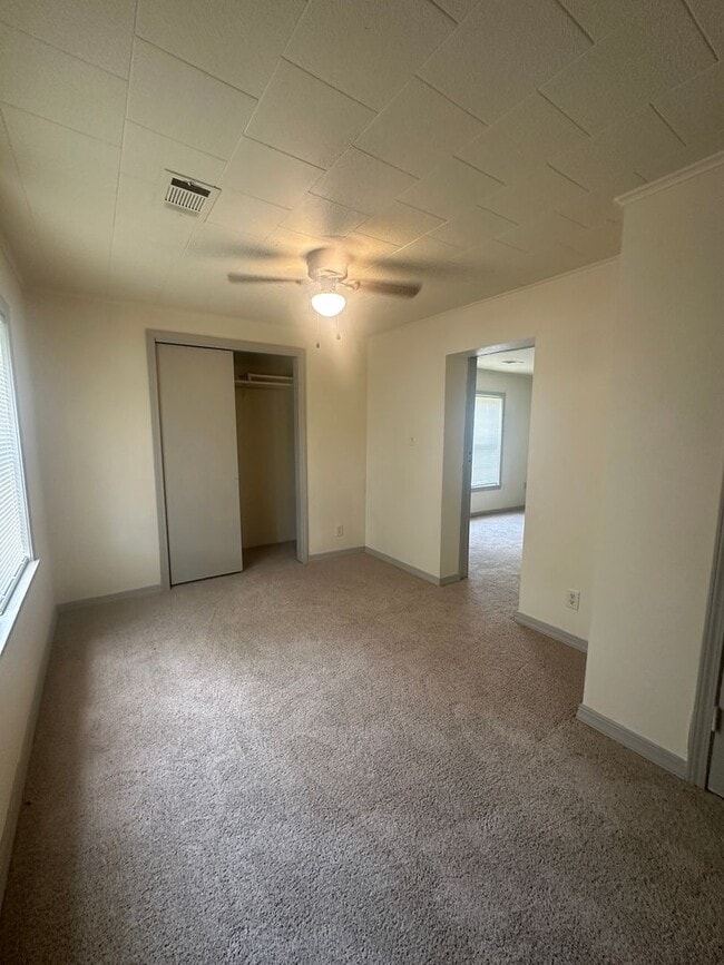 Building Photo - 171 Rudy Rd