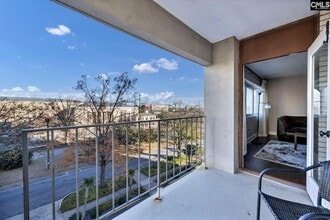 Building Photo - 1520 Senate St