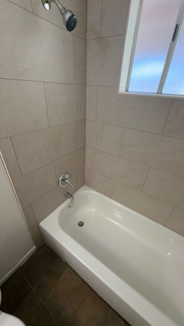 Building Photo - Great Mesa Home!