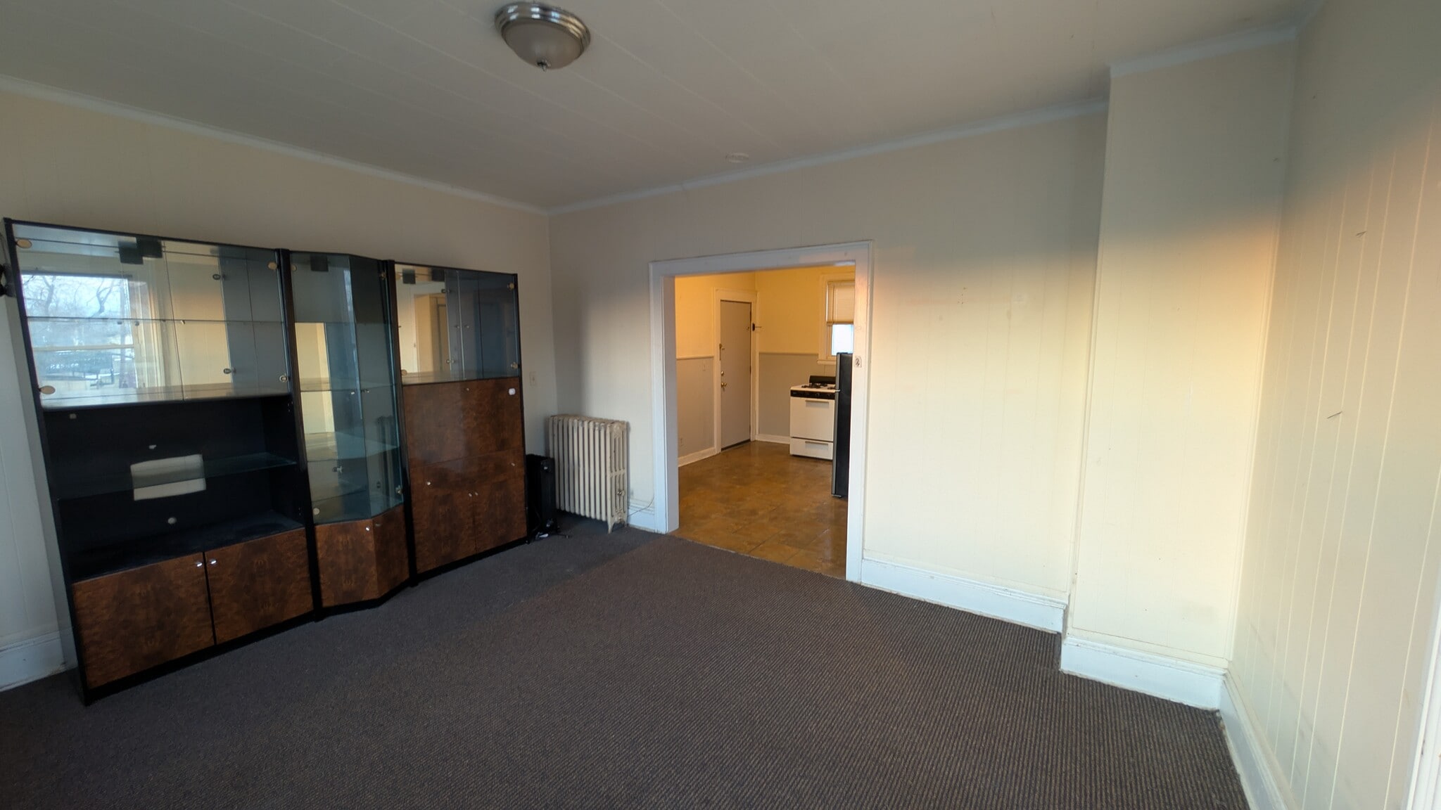 Building Photo - 65 Main St