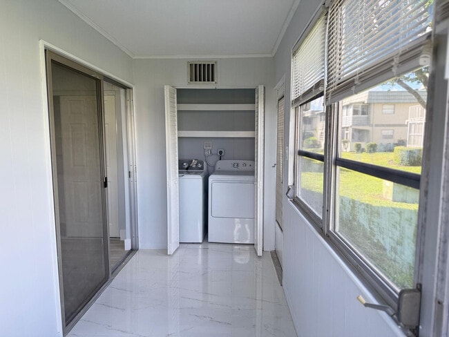 Building Photo - 214 Monaco Blvd