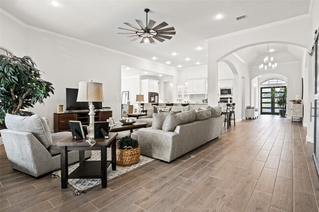 Building Photo - 5435 Farm Hill Way