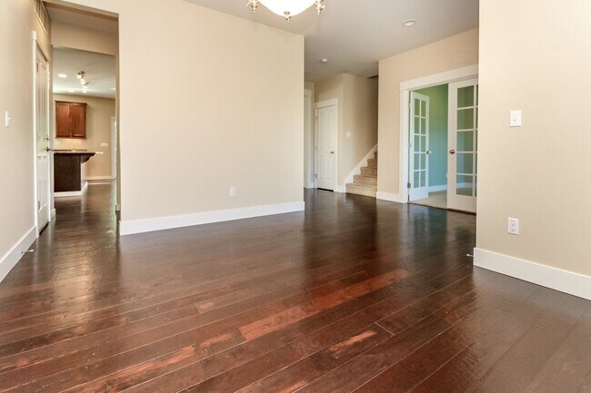 Building Photo - Beautiful Bell Hill Home in DuPont