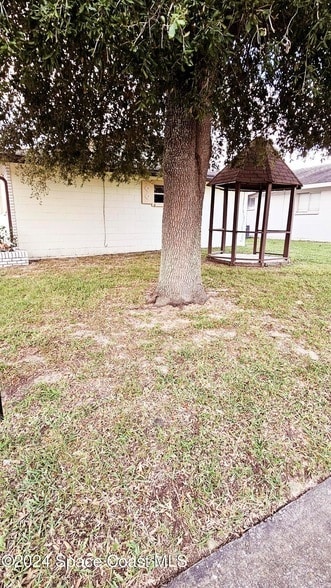 Building Photo - 2545 Via Vittoria Ct