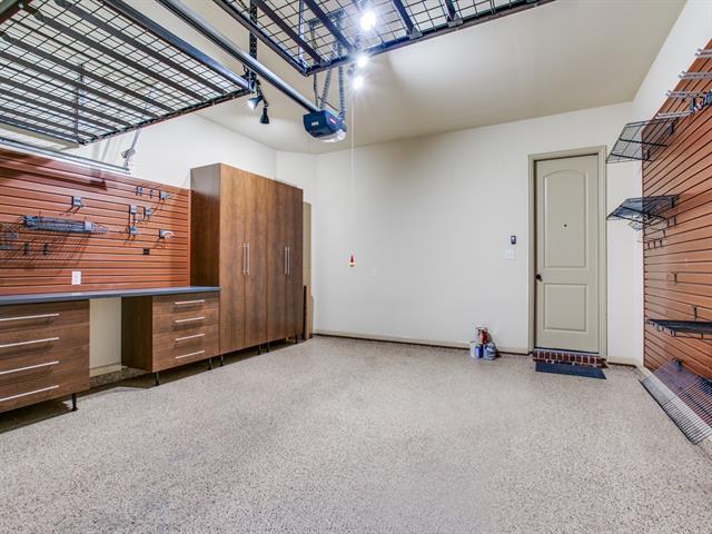 Building Photo - 1213 Crockett St