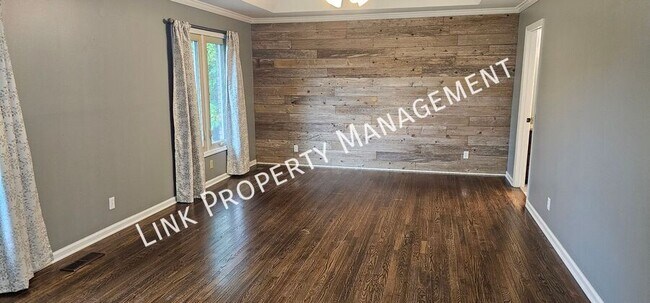 Building Photo - 7701 Elizabeth Way Dr