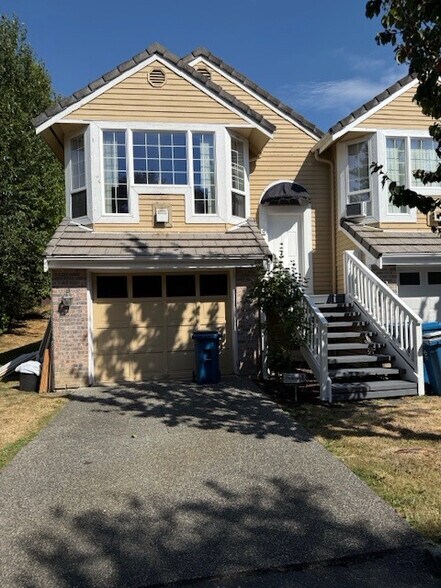 Building Photo - 15003 40th Ave W
