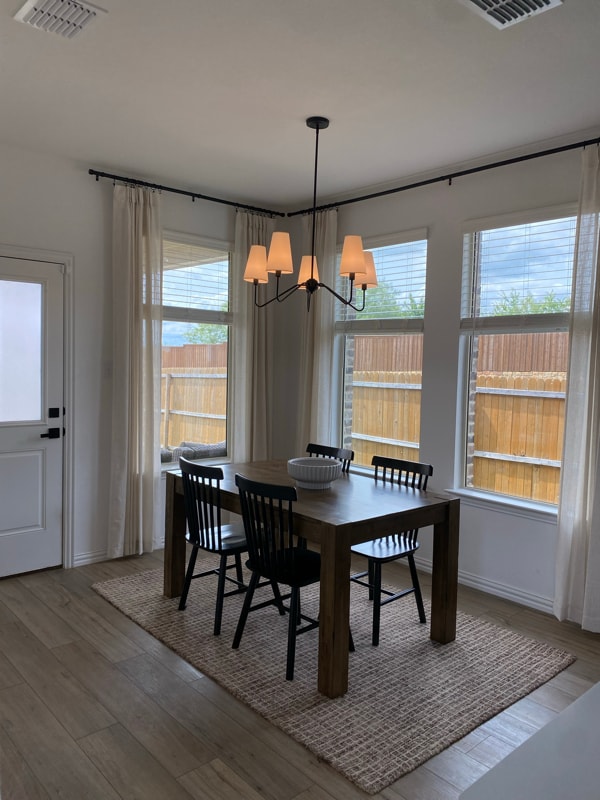 Building Photo - 9933 Diamondhead Dr
