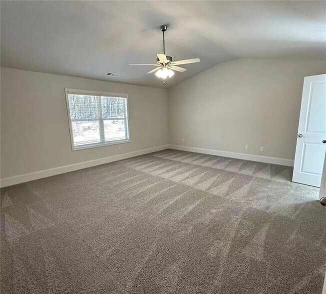 Building Photo - 1850 Silver Crst Wy