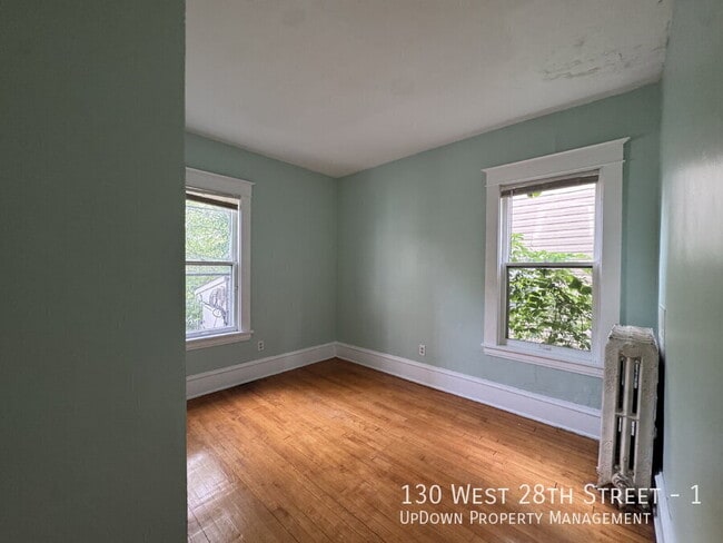 Building Photo - 130 W 28th St