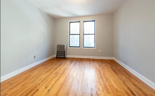 Building Photo - 3612 Broadway