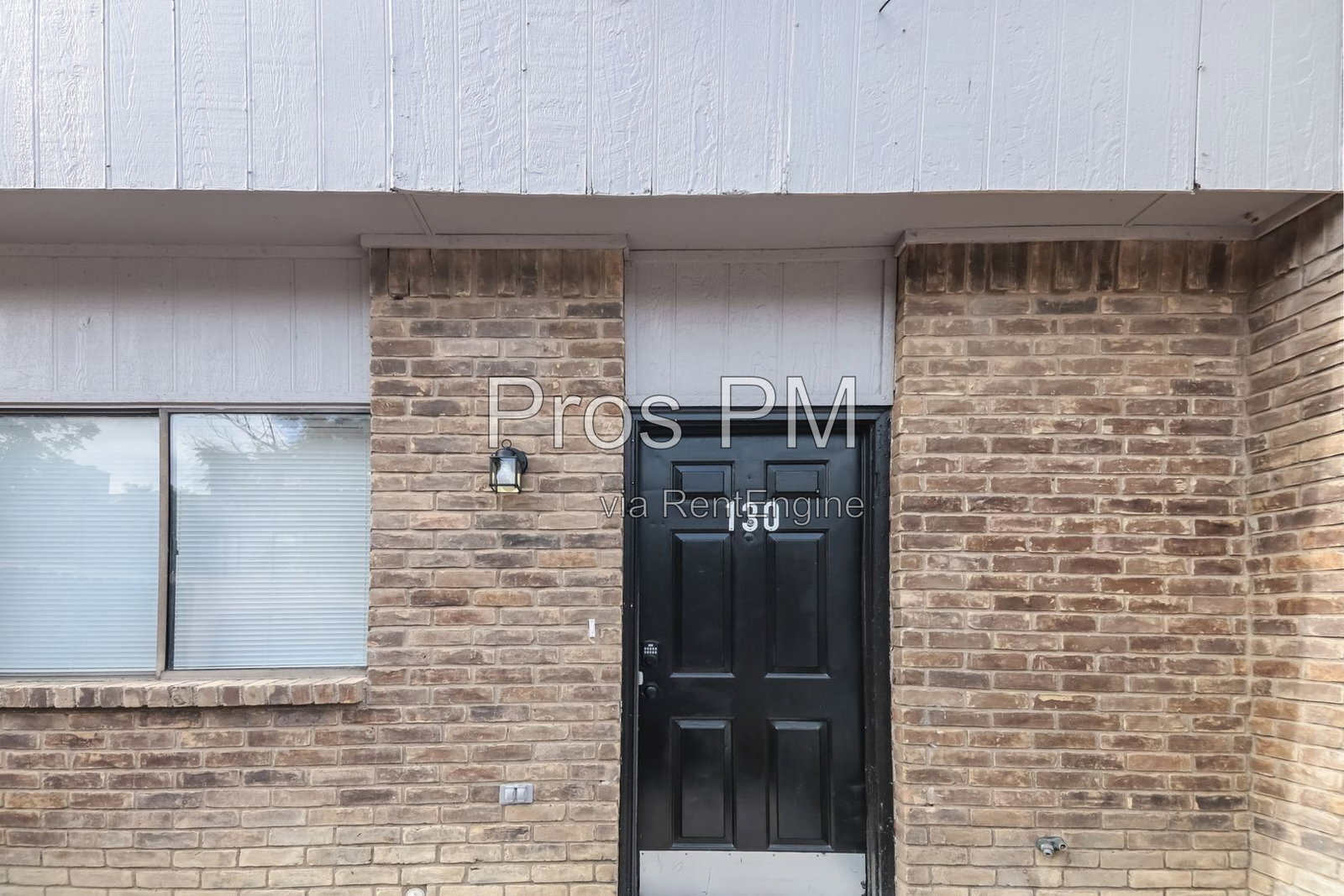 Building Photo - 14140 Haymeadow Dr