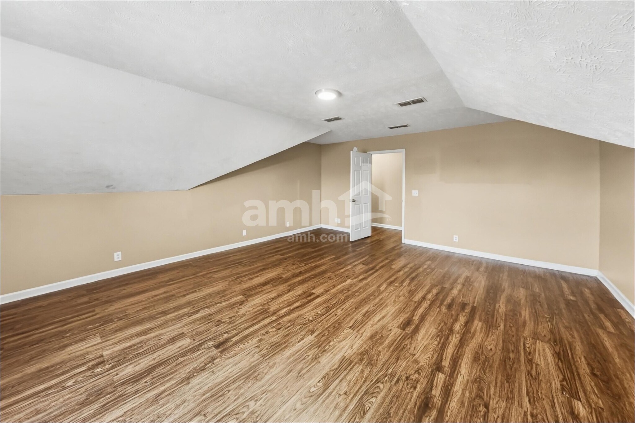 Building Photo - 1801 Antebellum Dr