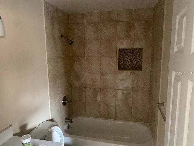 Building Photo - 2482 Chestnut Woods Dr