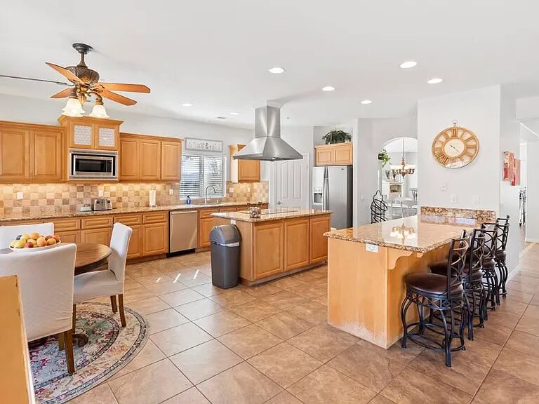 Building Photo - 2090 Quail Meadow Rd